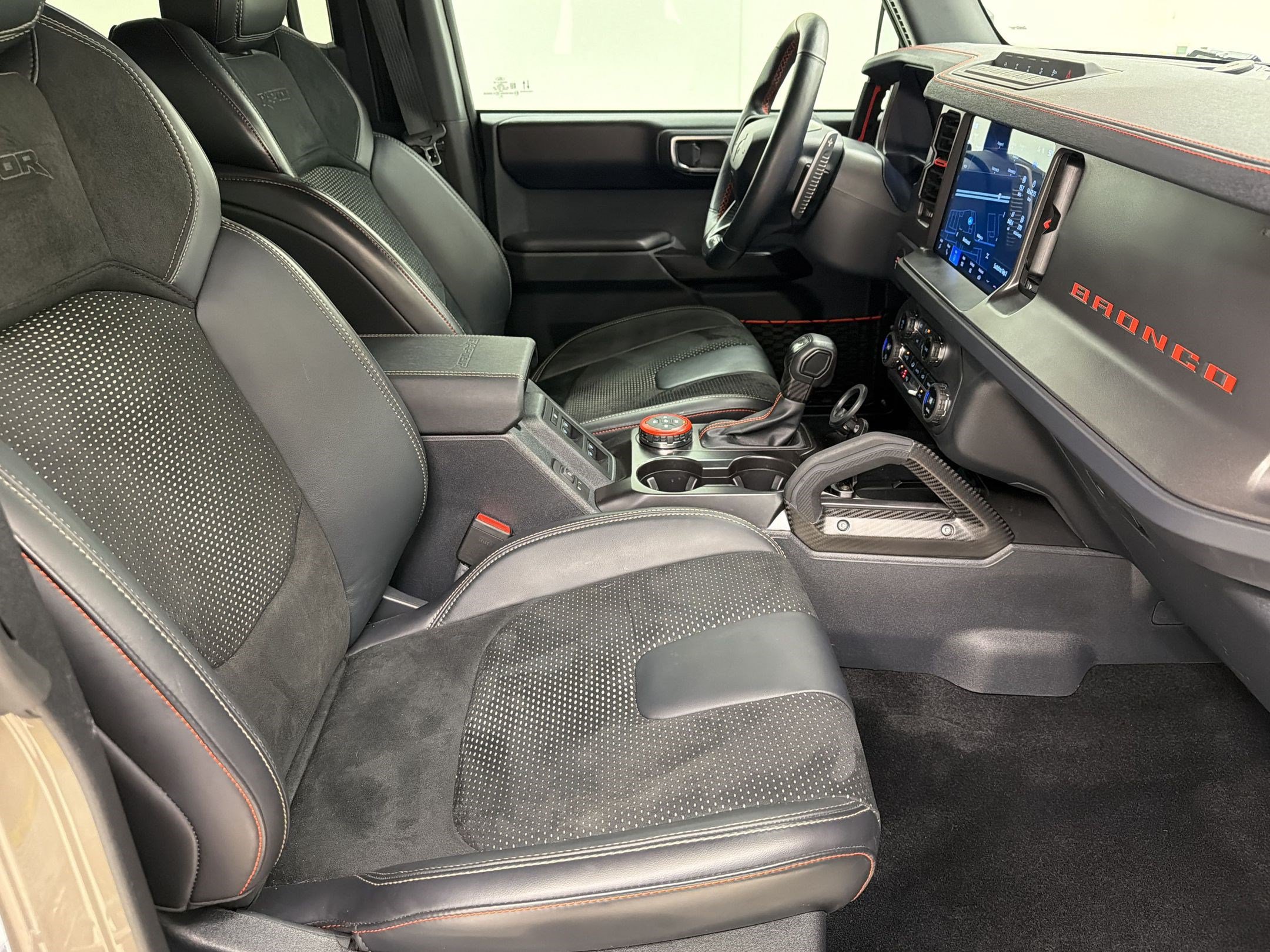 Used 2025 Ford Bronco Raptor w/ Interior Carbon Fiber Pack AWD/4WD image 24