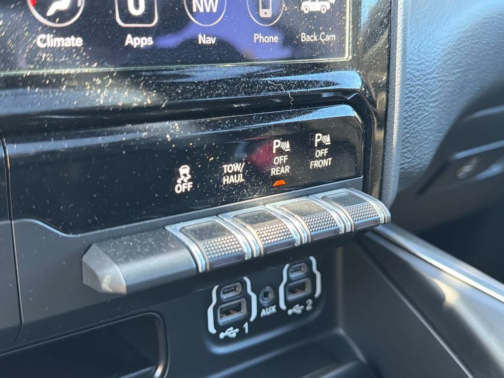 Used 2021 RAM 1500 Laramie w/ Night Edition AWD/4WD image 27