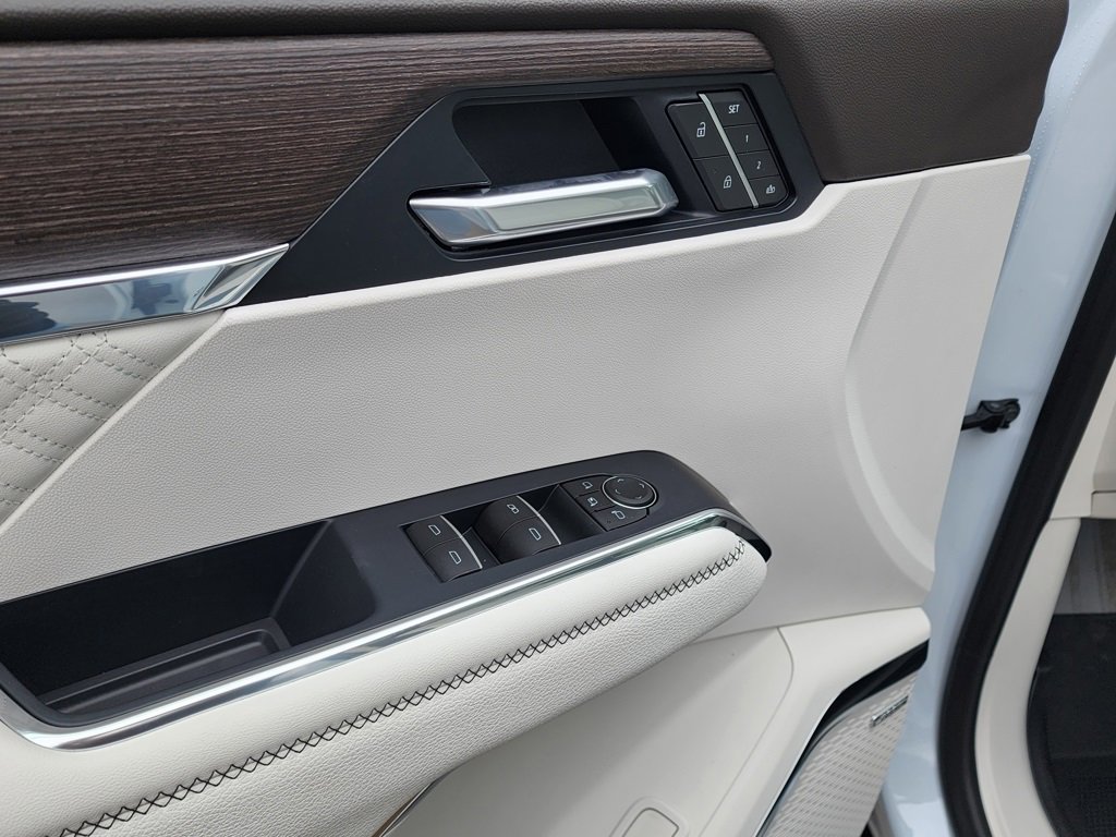 New 2026 GMC Acadia Denali image 14