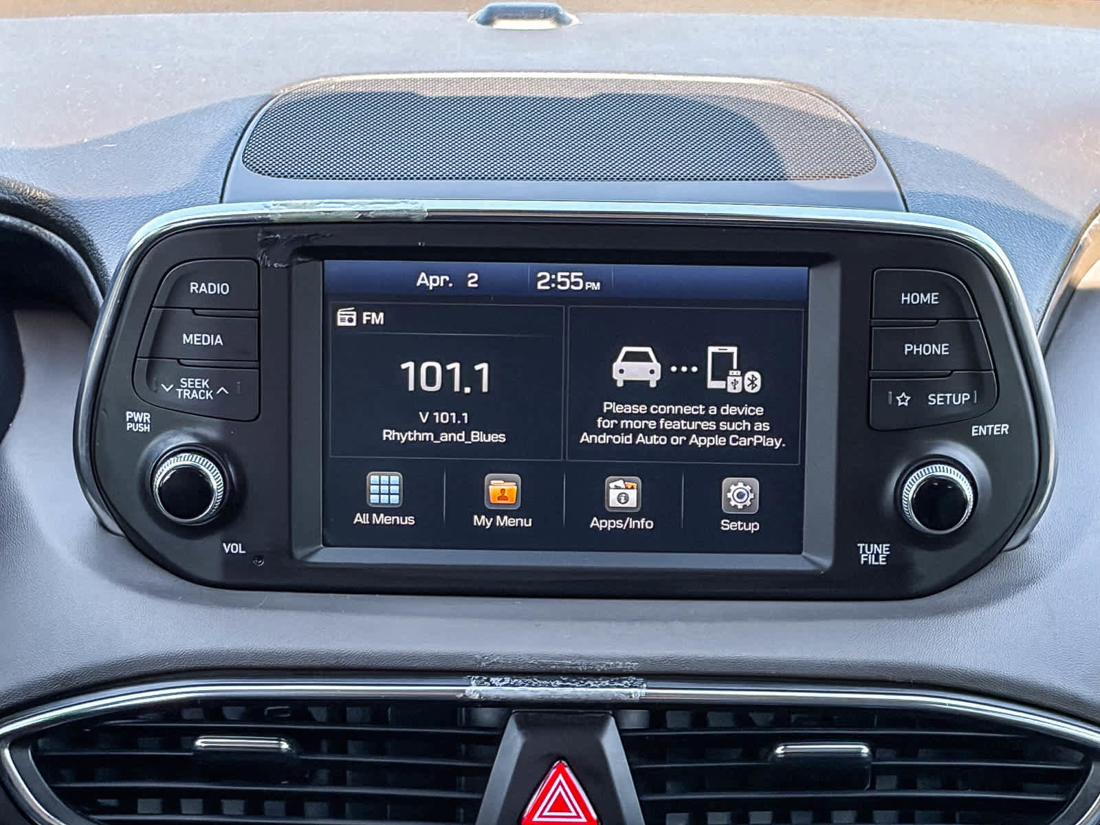 Used 2020 Hyundai Santa Fe SE AWD/4WD image 11