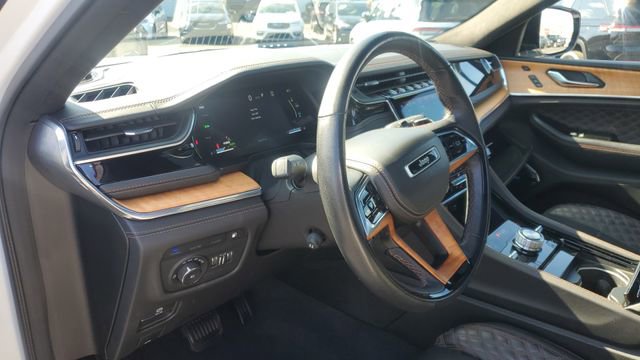 Certified 2022 Jeep Grand Cherokee Summit image 12