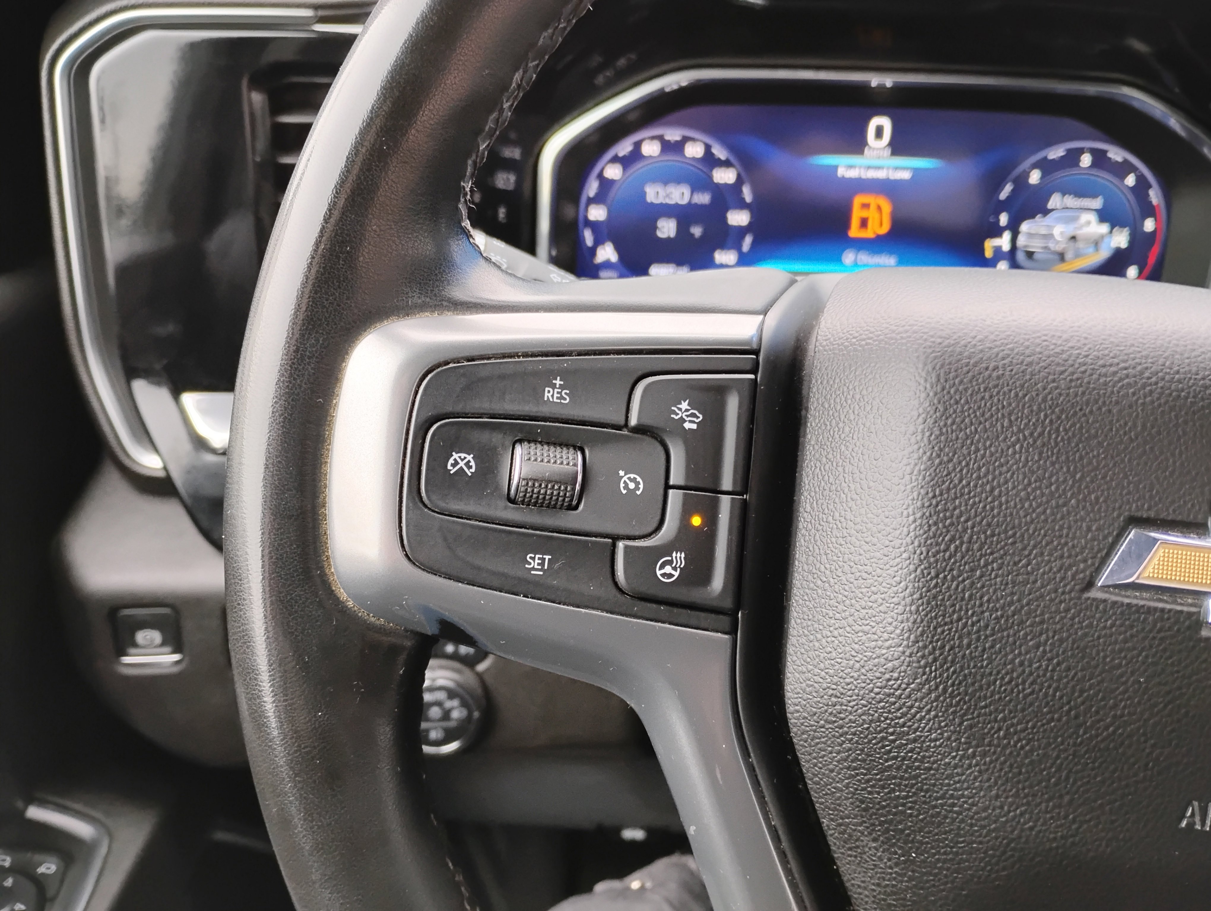 Used 2024 Chevrolet Silverado 2500 LT image 10