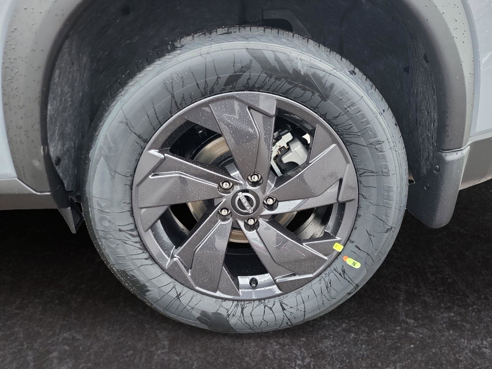 New 2026 Nissan Rogue SV w/ Cold Weather Package image 27