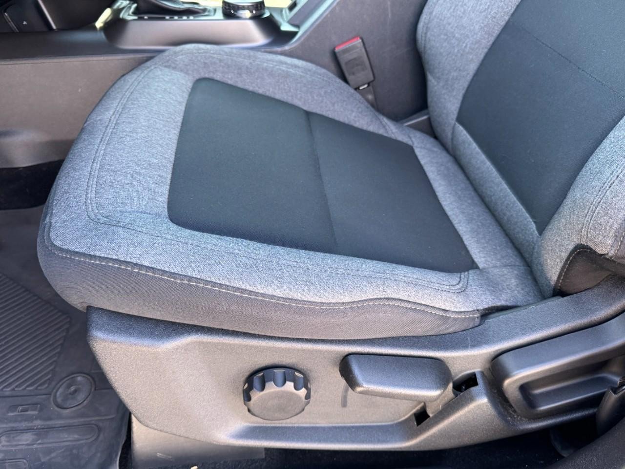 Certified 2023 Ford Bronco Big Bend w/ Sasquatch Package image 14