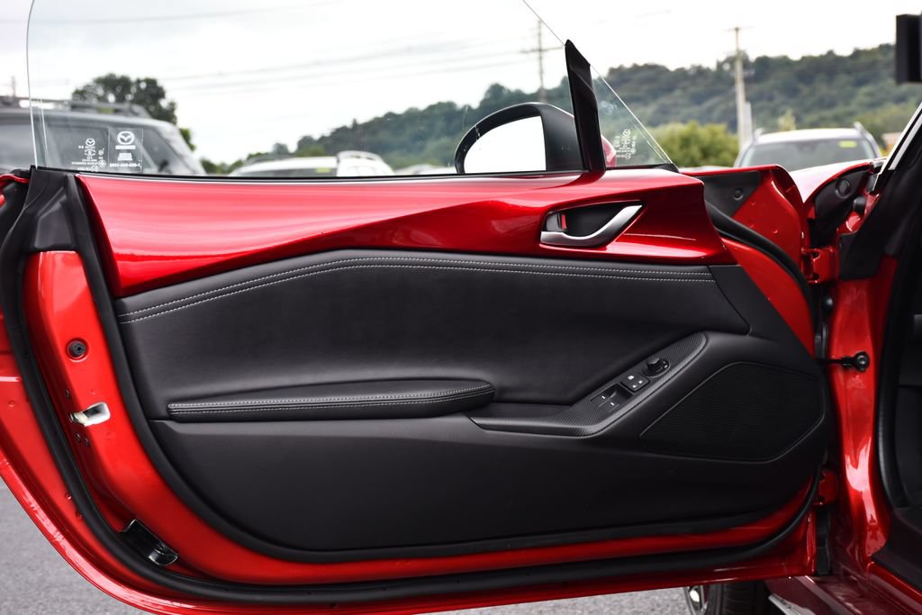 New 2026 MAZDA MX-5 Miata Grand Touring RWD image 13