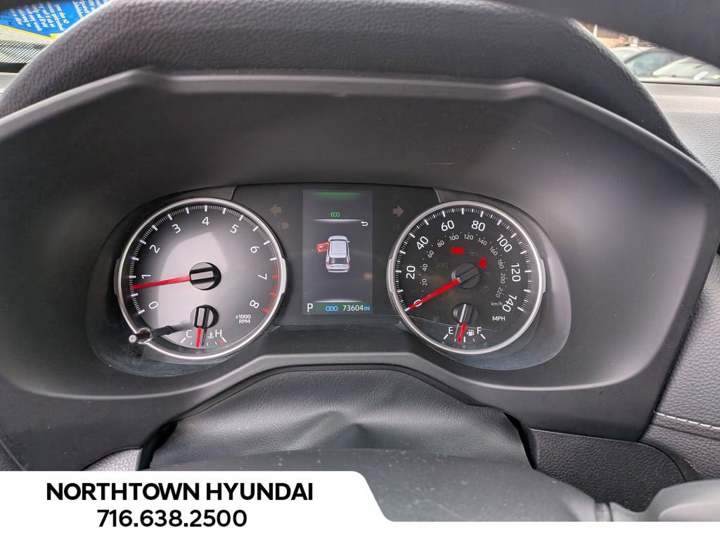 Used 2021 Toyota RAV4 LE AWD/4WD image 8