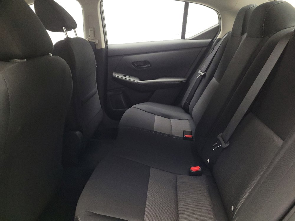 Used 2025 Nissan Sentra SV image 18