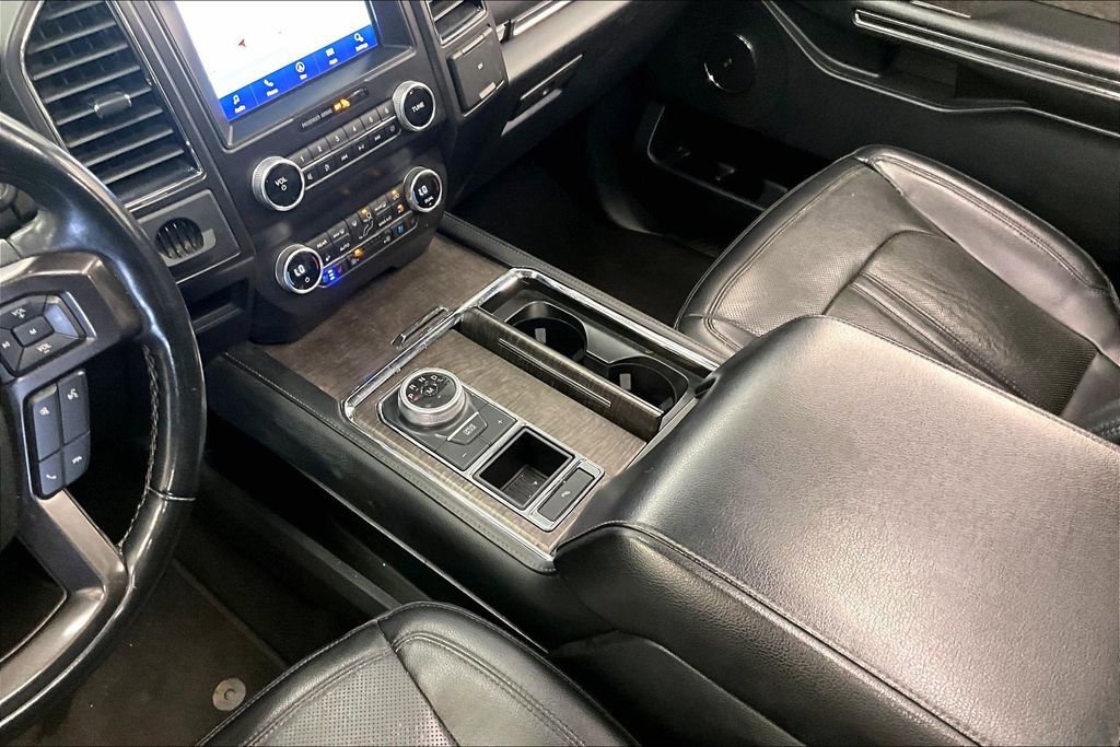 Used 2021 Ford Expedition Max Limited image 16