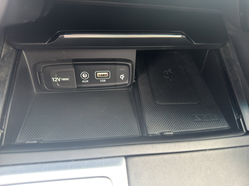 Used 2021 Genesis G70 3.3T w/ Sport Package image 23