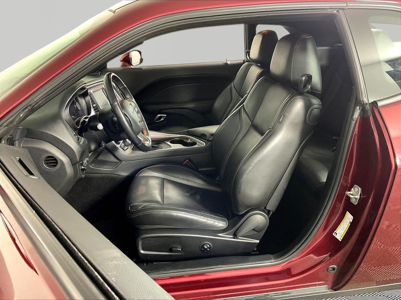 Used 2019 Dodge Challenger SXT w/ Plus Package AWD/4WD image 21