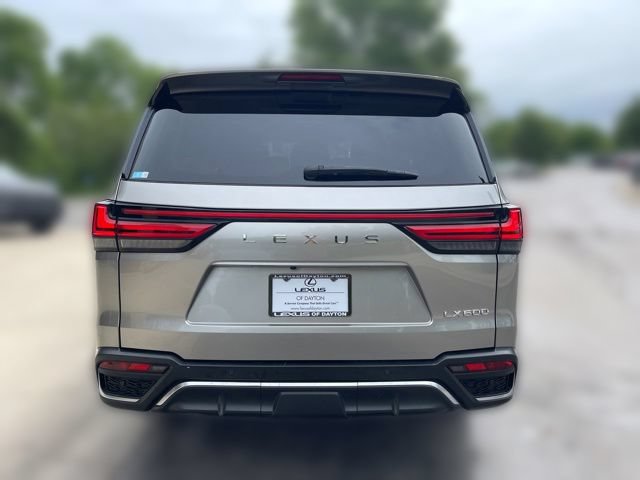 Used 2024 Lexus LX 600 F Sport AWD/4WD image 4