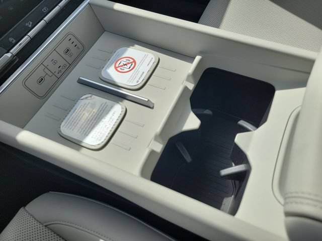 New 2027 Hyundai Santa Fe SEL FWD image 16