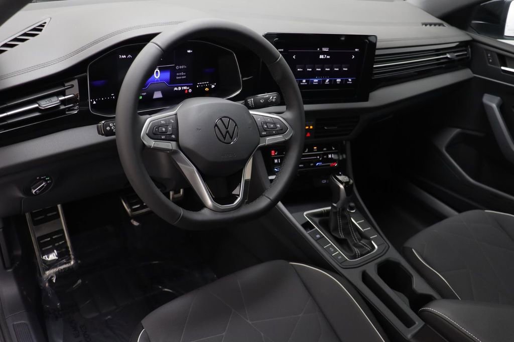 New 2026 Volkswagen Jetta Sport image 7