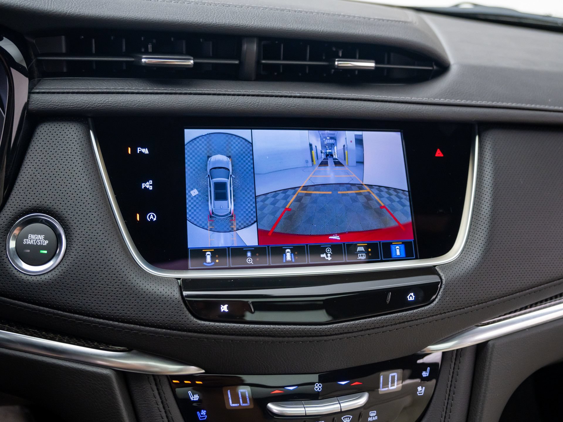 New 2026 Cadillac XT5 Sportv w/ LPO, Floor Liner Package AWD/4WD image 28