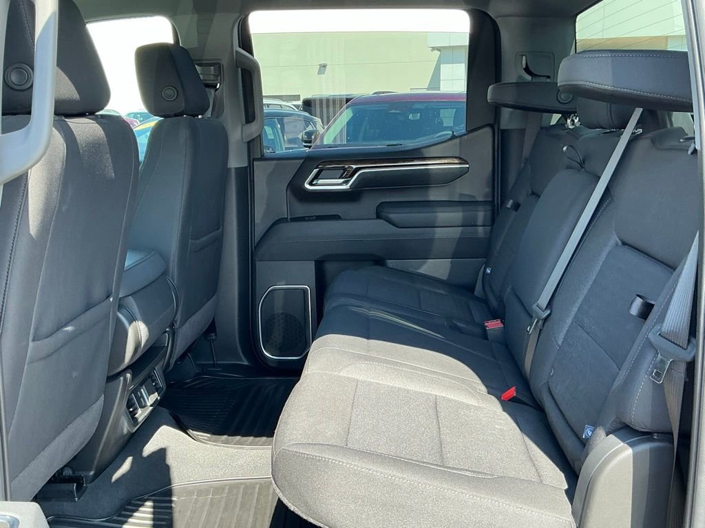 Used 2025 GMC Sierra 1500 Elevation image 27