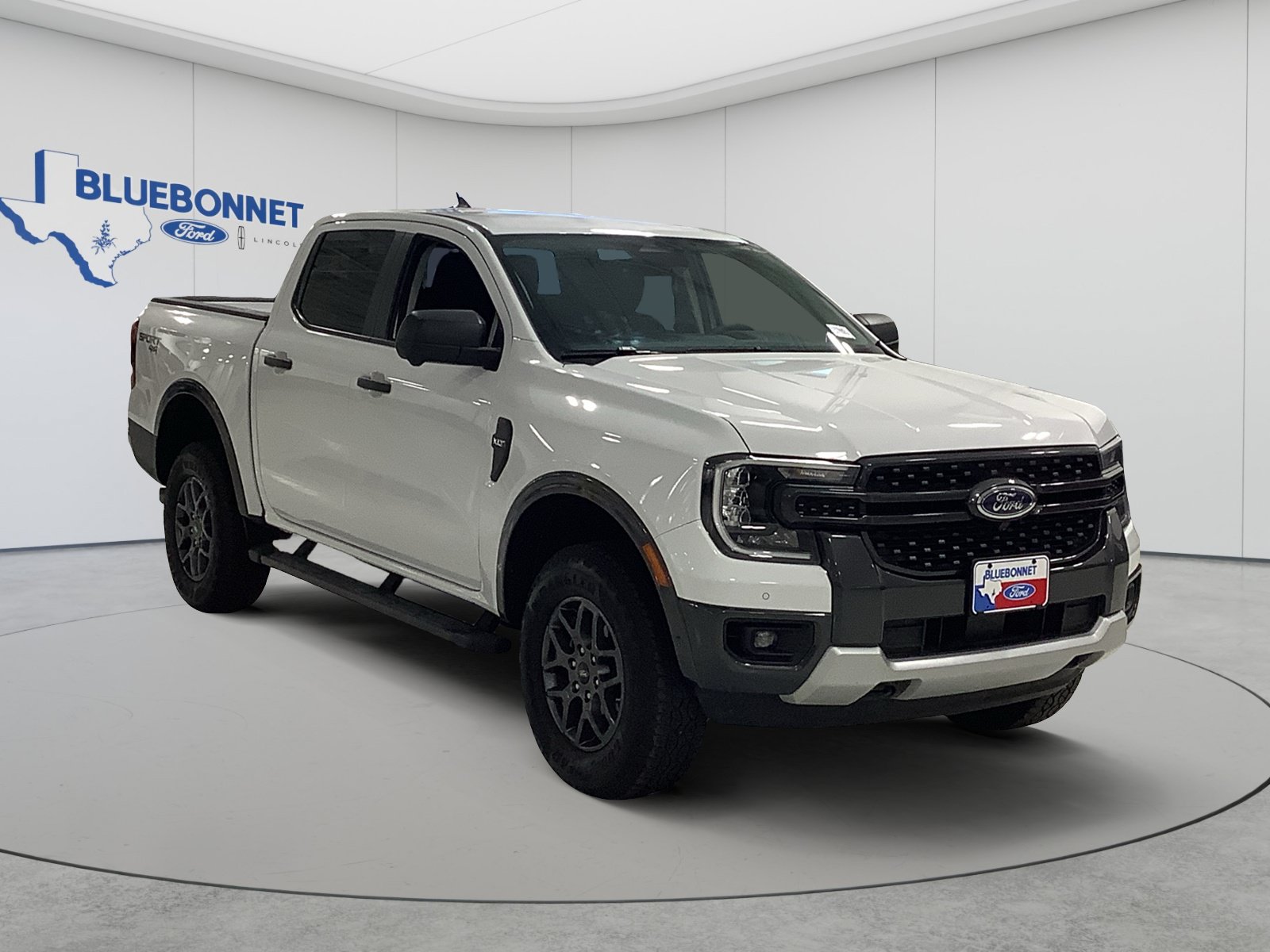 Used 2024 Ford Ranger XLT w/ Technology Package AWD/4WD image 3