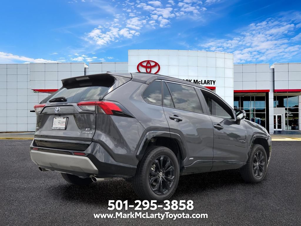 Used 2023 Toyota RAV4 SE AWD/4WD image 5