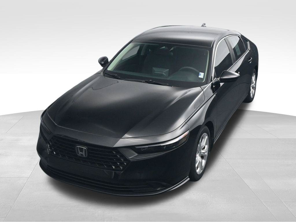 Used 2025 Honda Accord LX image 31