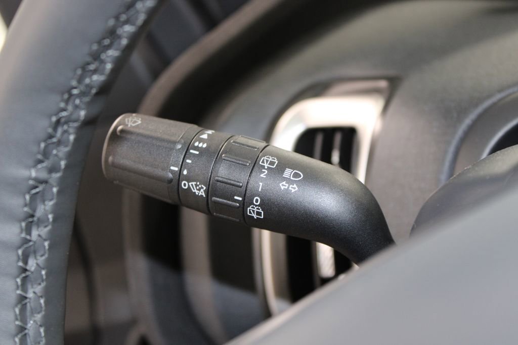 New 2026 Ford Expedition Active image 41