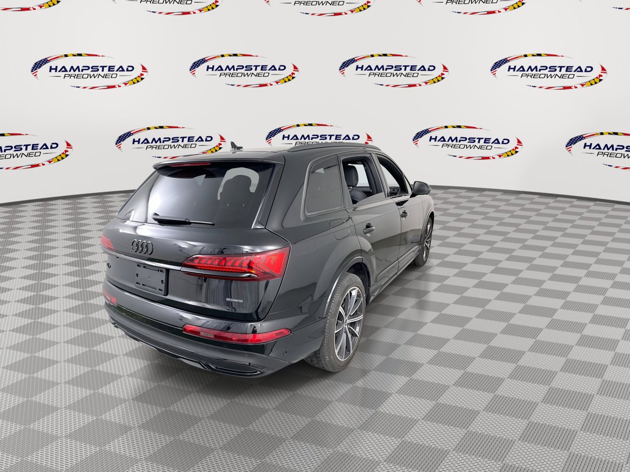 Used 2022 Audi Q7 Premium Plus image 8
