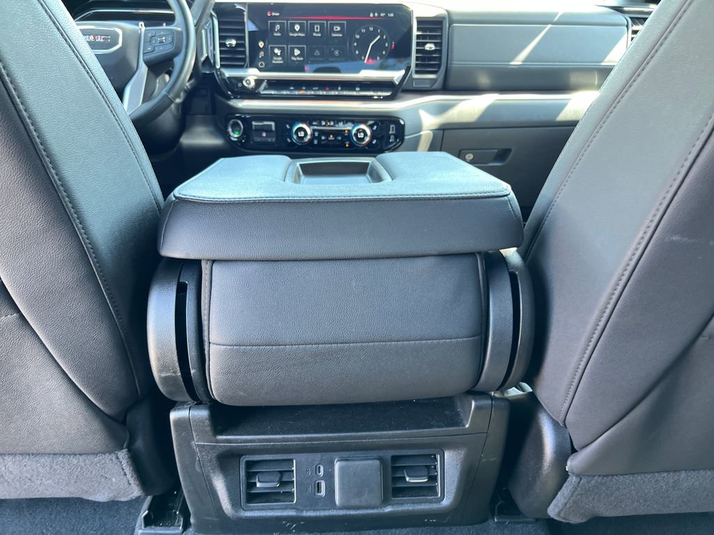 Used 2025 GMC Sierra 1500 SLT AWD/4WD image 26