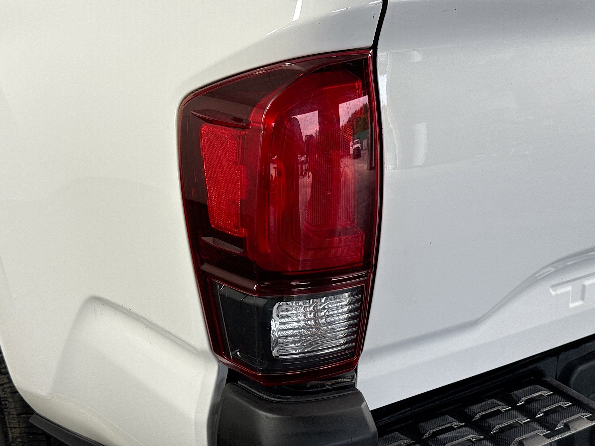 Used 2022 Toyota Tacoma SR image 35