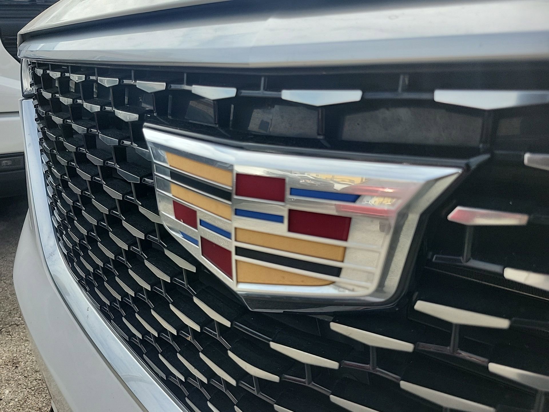 Used 2022 Cadillac XT6 Premium Luxury image 9