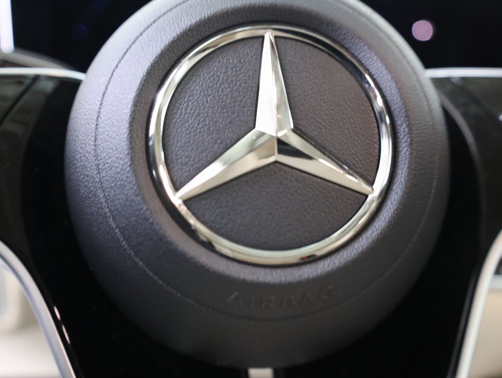 Used 2025 Mercedes-Benz GLS 450 4MATIC image 13