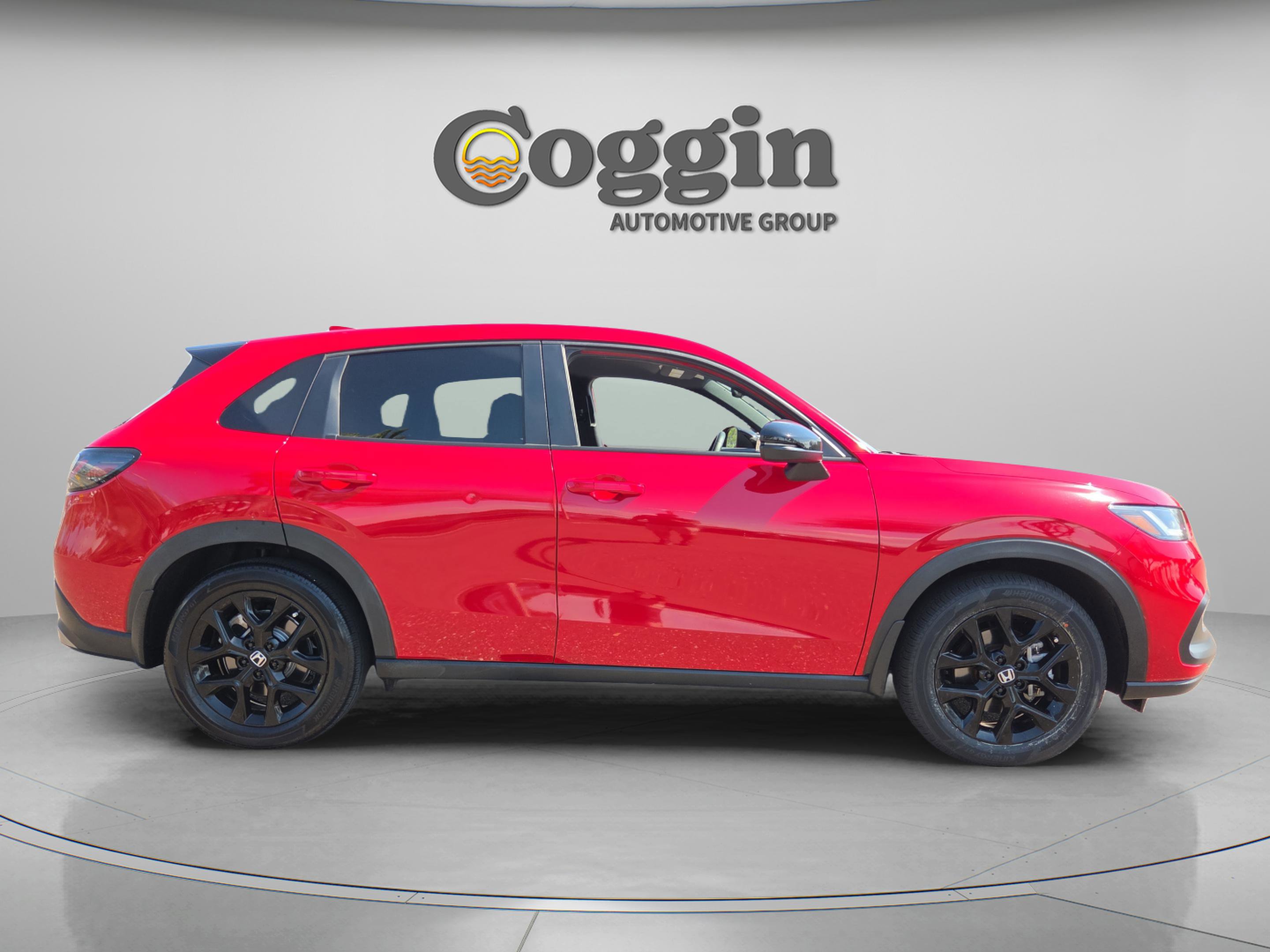 Used 2024 Honda HR-V Sport image 12