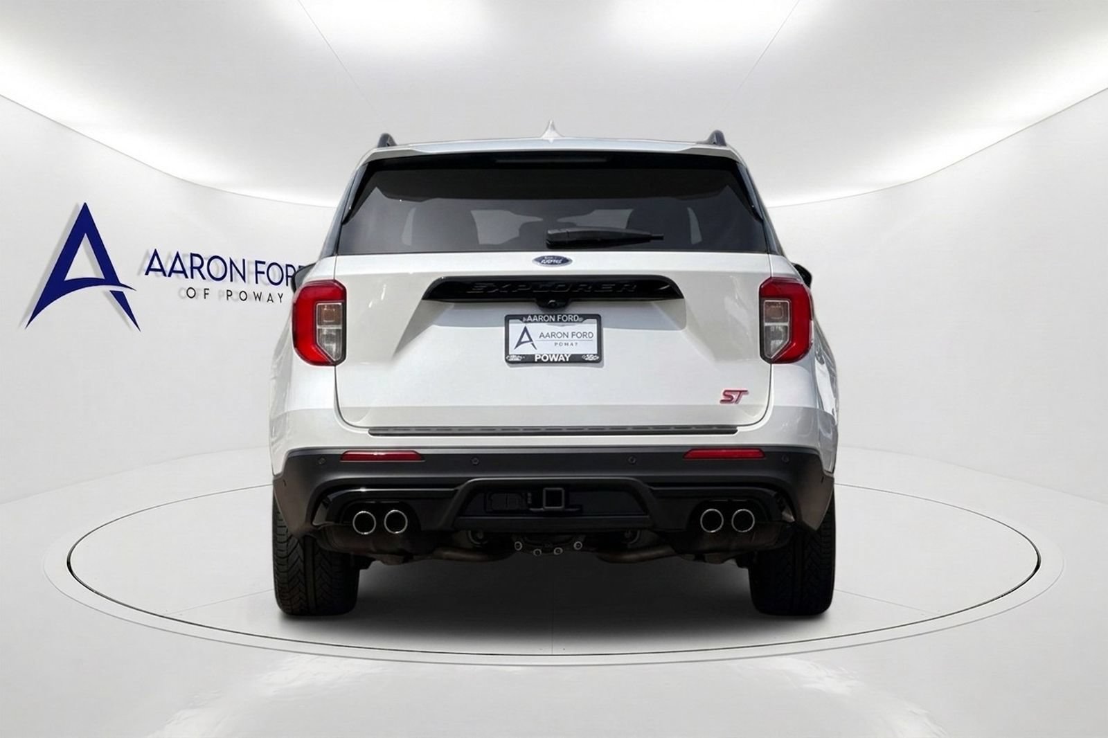 Used 2022 Ford Explorer ST w/ Equipment Group 401A RWD image 4