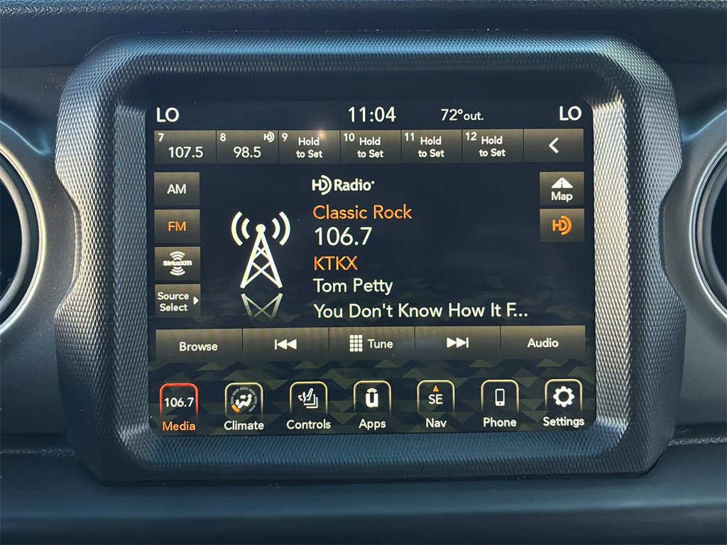 Used 2023 Jeep Wrangler Unlimited Sport image 16