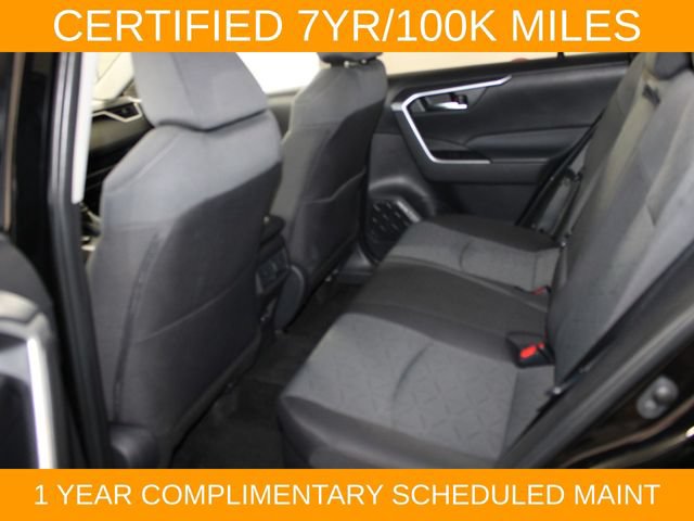 Used 2025 Toyota RAV4 XLE AWD/4WD image 14