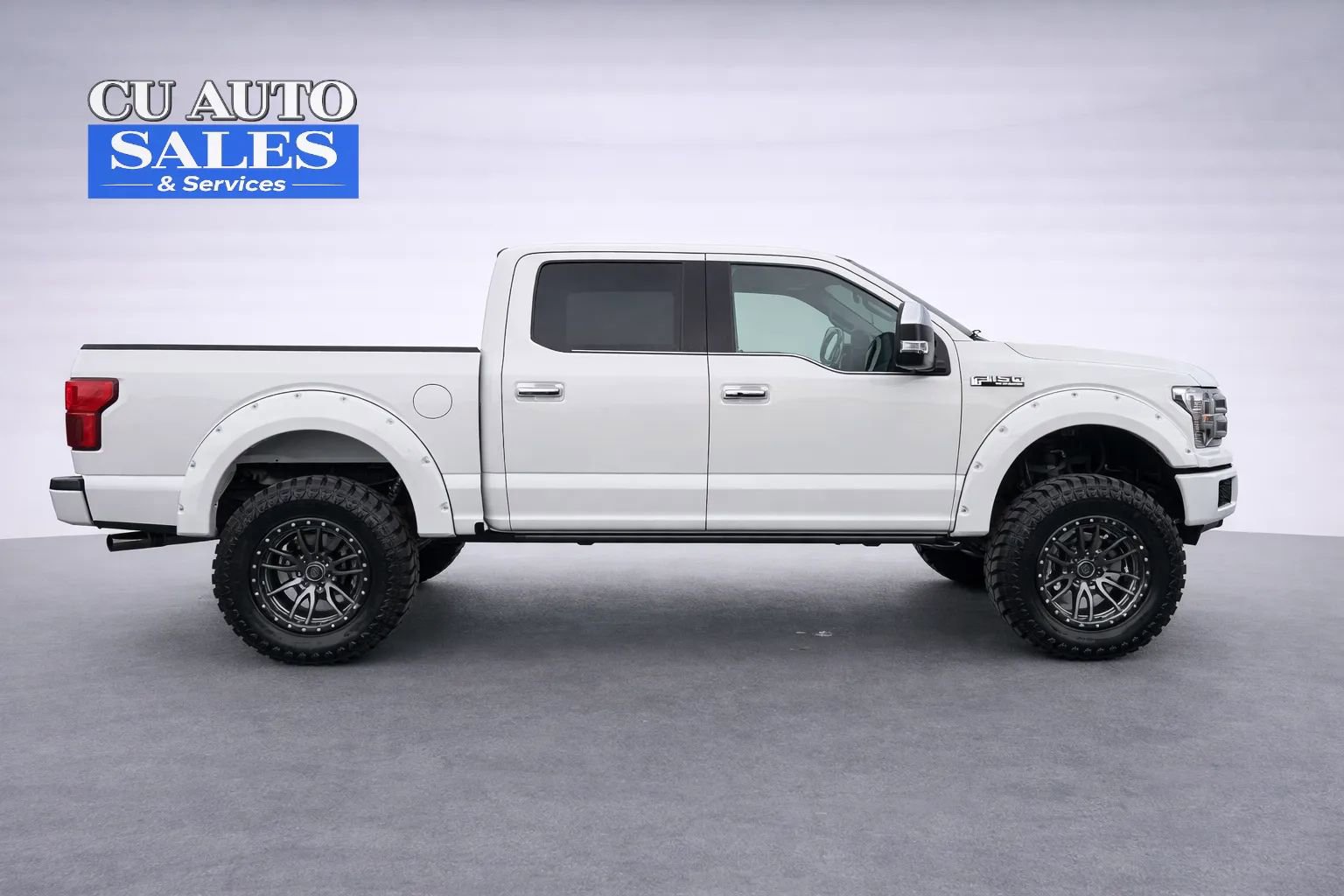Used 2020 Ford F150 Platinum w/ Equipment Group 701A Luxury image 6