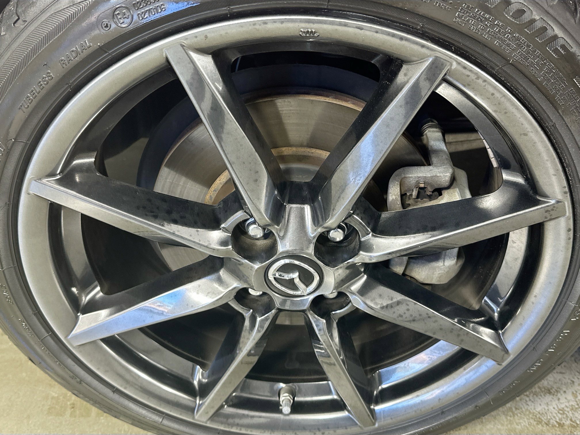 Used 2019 MAZDA MX-5 Miata RF Grand Touring image 28