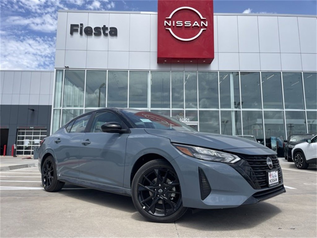 New 2025 Nissan Sentra SR w/ SR Premium Package