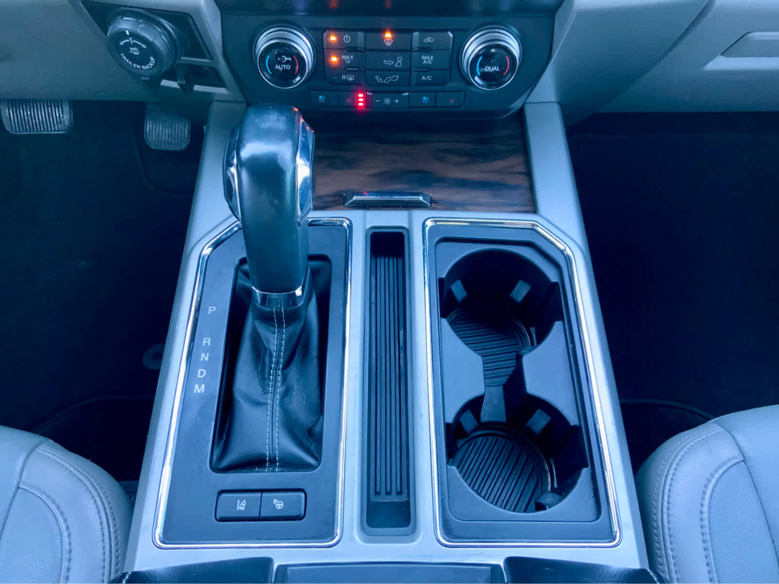 Used 2019 Ford F150 Lariat w/ Equipment Group 502A Luxury image 43