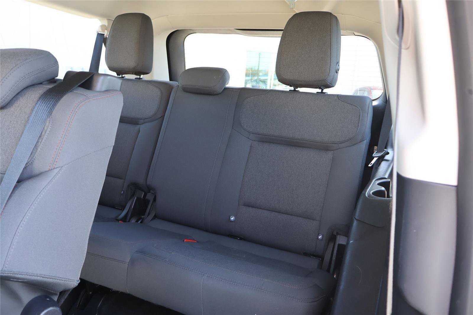 Certified 2025 Ford Expedition Max Active RWD image 31