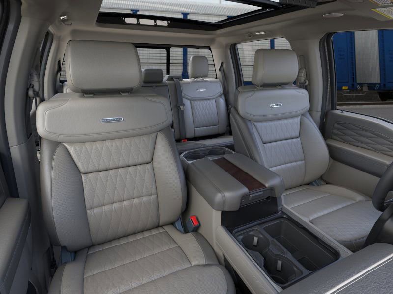New 2026 Ford F450 Platinum w/ Platinum Plus Package image 11