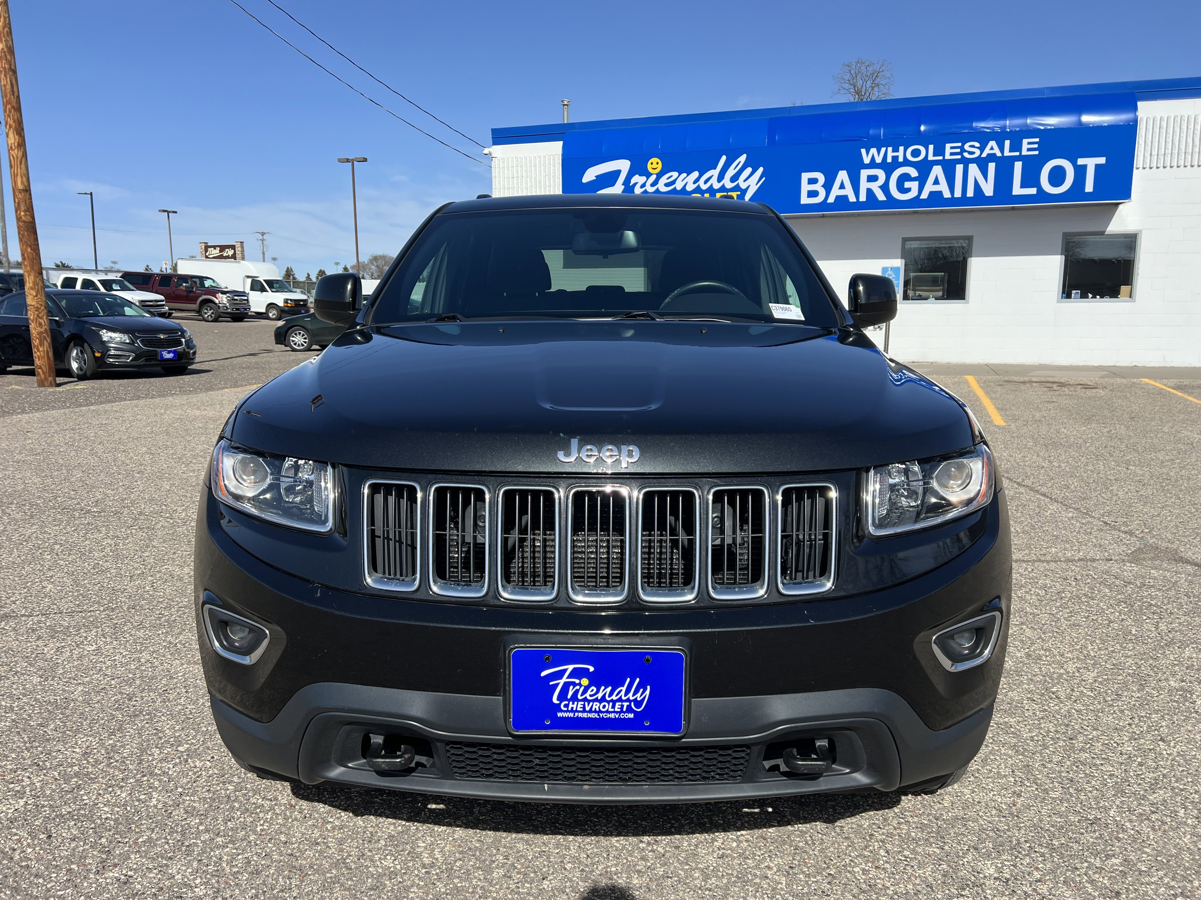 Used 2016 Jeep Grand Cherokee Laredo w/ Quick Order Package 23E image 2