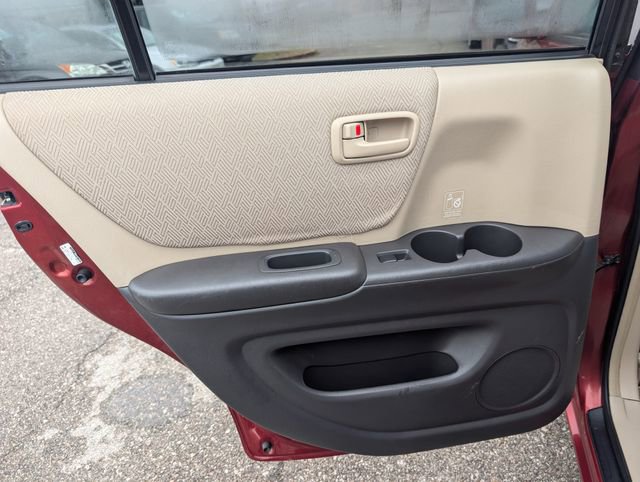 Used 2001 Toyota Highlander 4WD image 15