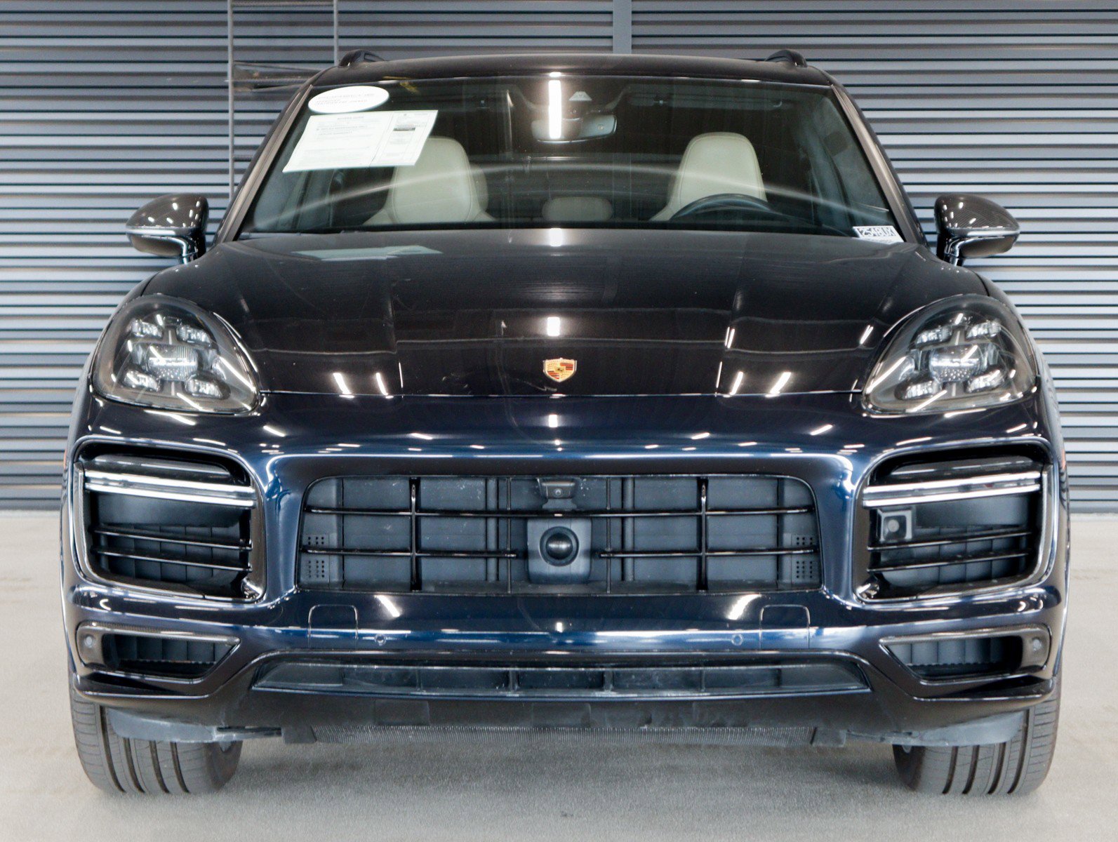 Certified 2022 Porsche Cayenne Turbo image 8