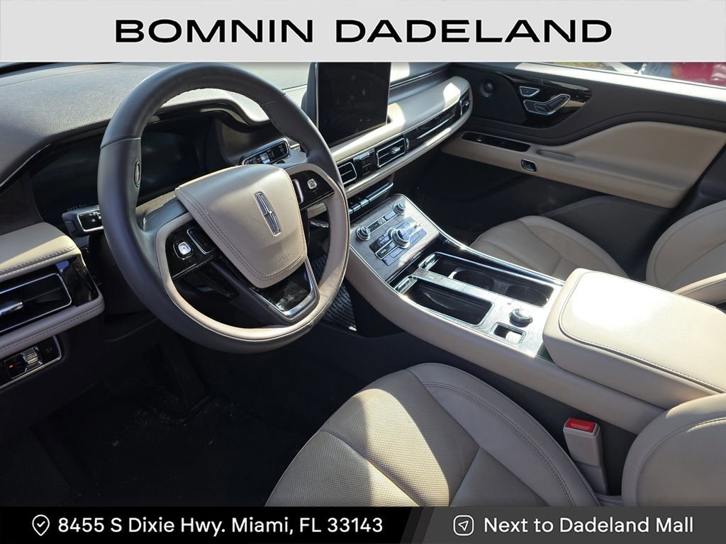Used 2023 Lincoln Aviator Reserve image 19