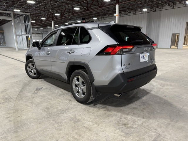 Used 2024 Toyota RAV4 XLE image 4