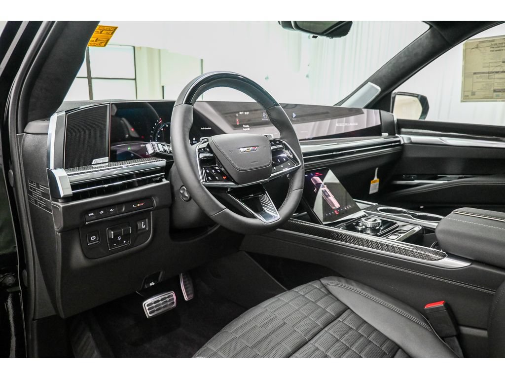 New 2026 Cadillac Escalade V w/ LPO, ONYX Package AWD/4WD image 25