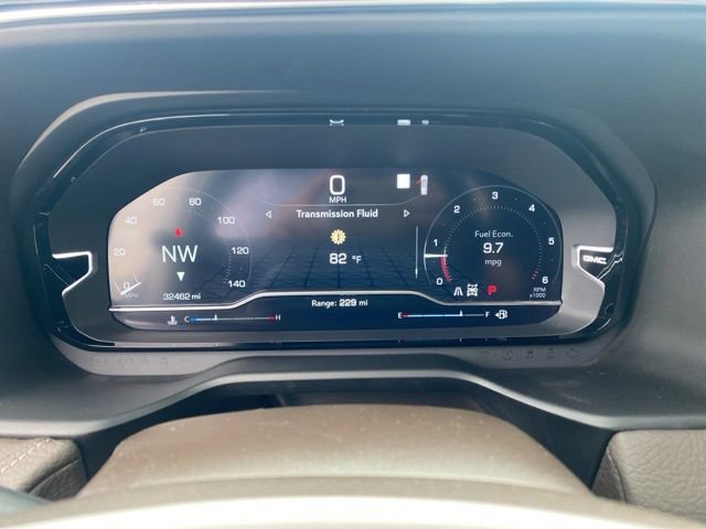 Used 2022 GMC Yukon XL Denali image 12