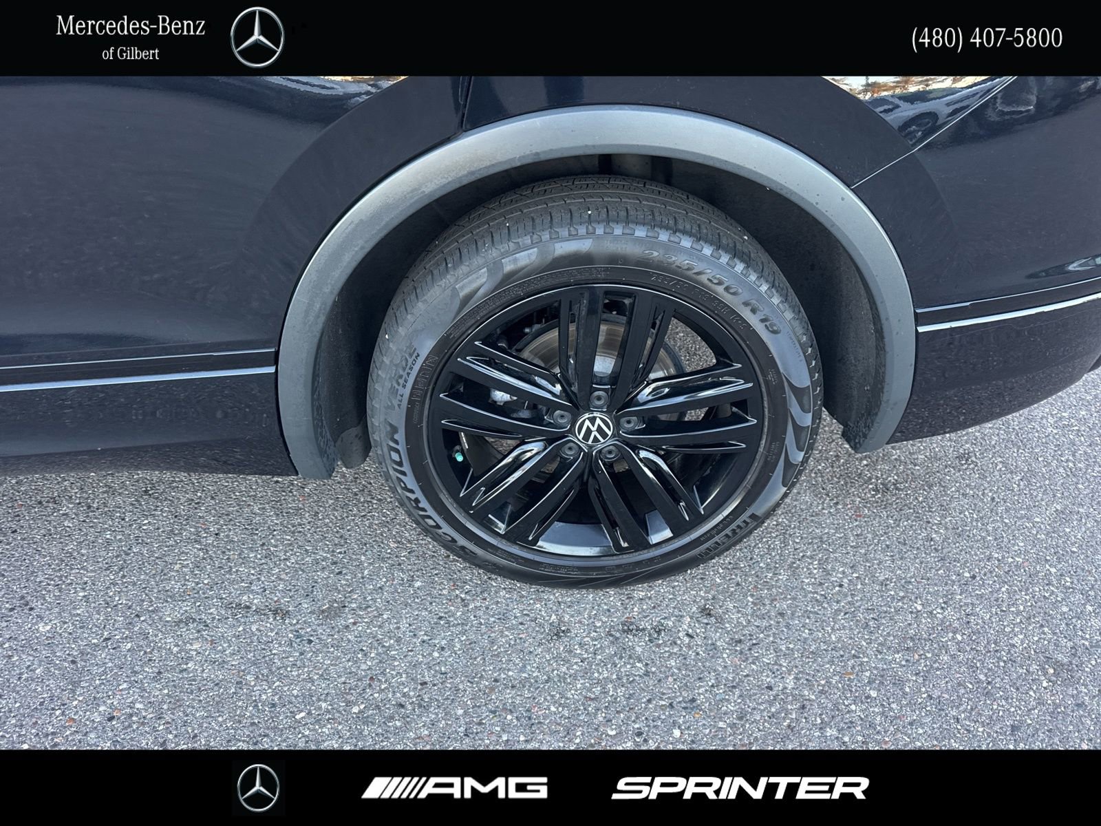 Used 2022 Volkswagen Tiguan SE R-Line image 7