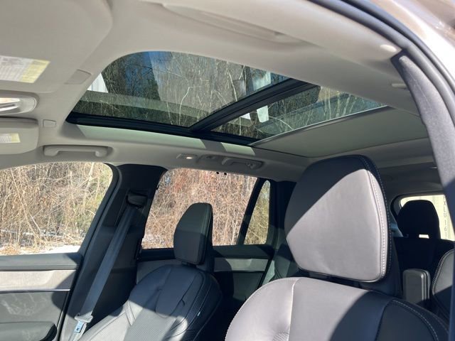 New 2026 Volvo XC90 T8 Ultra w/ Protection Package Premier image 27