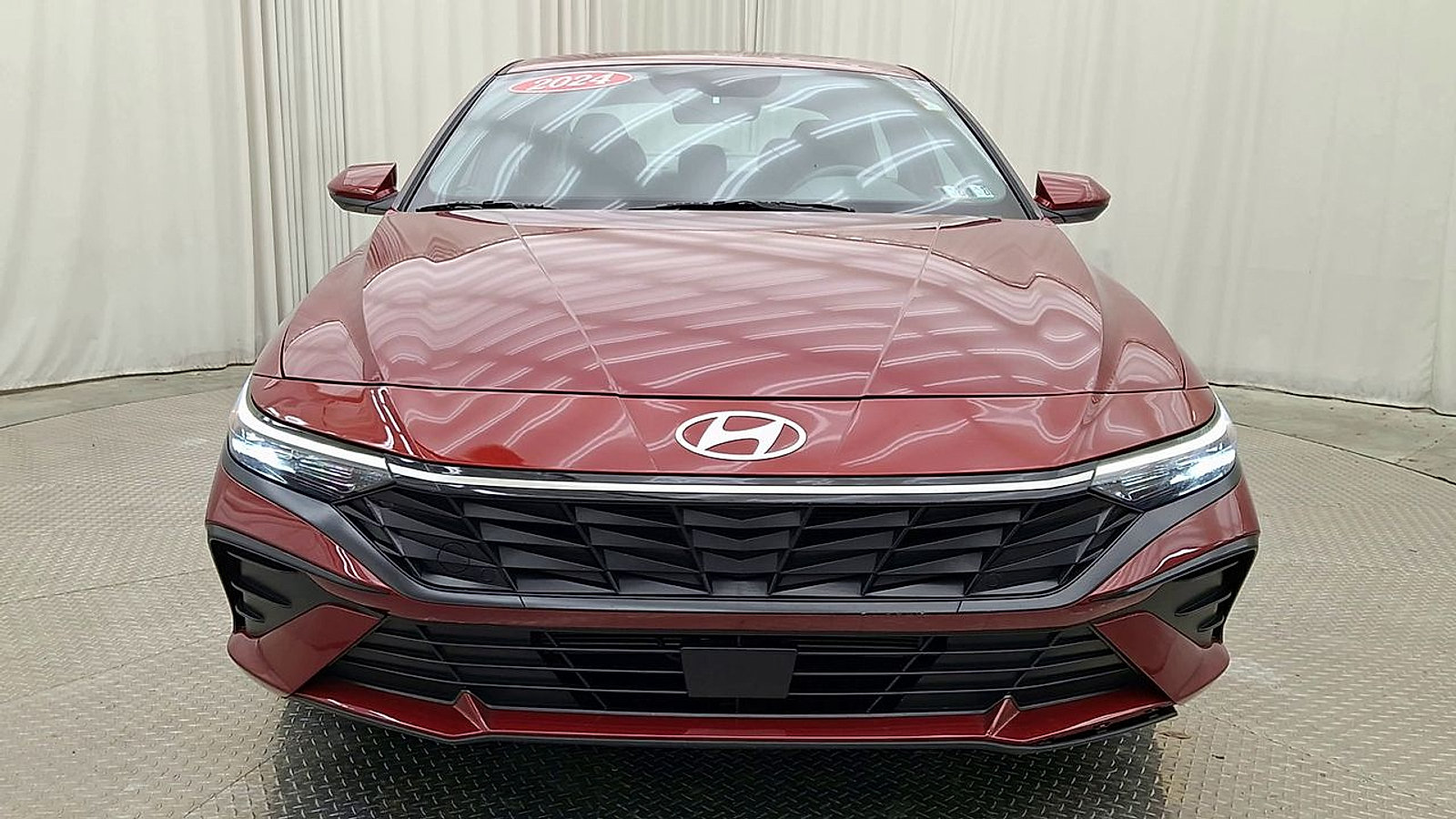 Used 2024 Hyundai Elantra SEL w/ Convenience Package FWD image 9