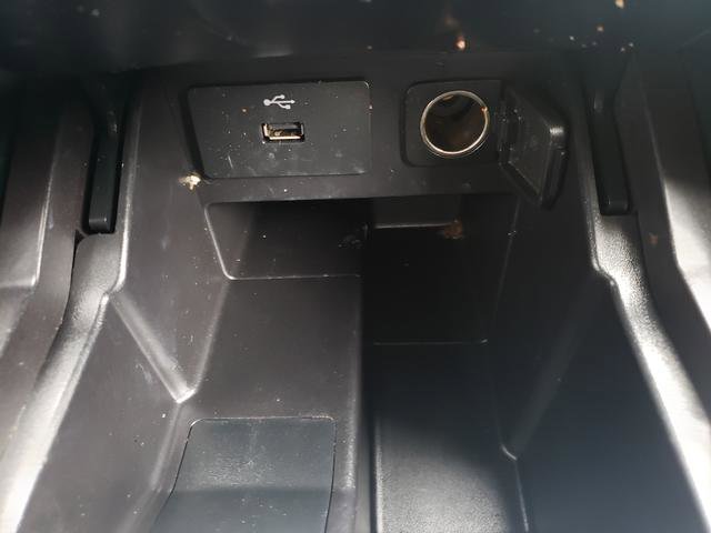 Used 2019 Ford Explorer XLT image 21