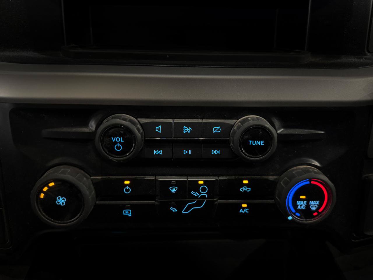 Used 2024 Ford F250 XLT AWD/4WD image 12